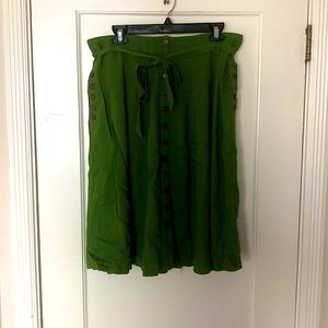 Button down pleated green skirt
